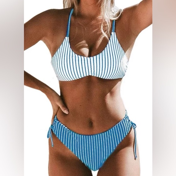 Cupshe Women's Back Braided Straps Reversible Bottom Bikini Sets Blue Size S - Picture 4 of 7